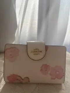 COACH フラワープリント 二つ折り財布
