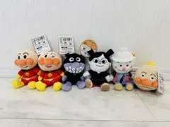 新品 アンパンマンのぬいぐるみ6体まとめ売り