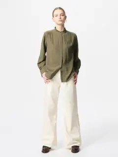 UNIQLO　フリルブラウス