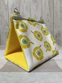 Item thumbnail for item 8b8c1352-2d6e-427c-9c8a-efd4b56a3a8f