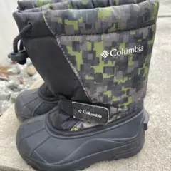 Columbia カモフラージュ スノーブーツ　15cm