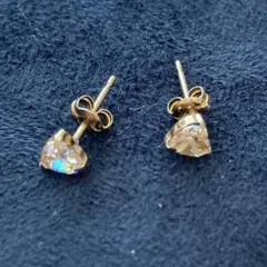 【10K 】ハート型クリアストーンピアス