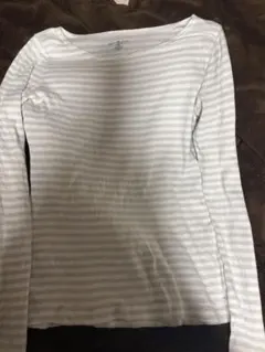 Brandy Melville 長袖 ボーダー カットソー ライトブルー