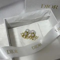 Dior Tribales ピアス