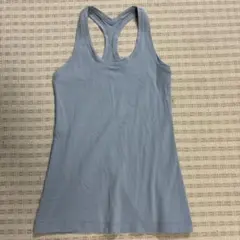 Lululemon ライトブルータンクトップ　6