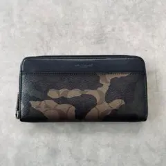 COACH Camo Signature Zip Around Wallet