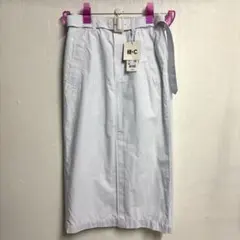 値下げ❗️新品タグ付き❗️UNIQLOC ベルデッドナロースカート 58のサムネイル