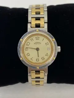 HERMES メードル スタッズ 黒レザー腕時計 (ネジ破損部分の付属ネジ