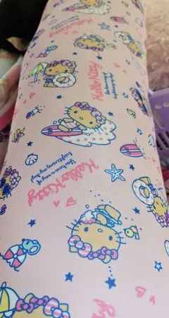 ハローキティ日焼けキティちゃん 冷感抱き枕 ハローキティ日焼けキティちゃん 冷感抱き枕 日焼けキティ 抱き枕