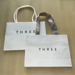 THREE 紙袋　ショッパー　2枚セットのサムネイル