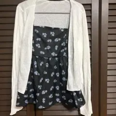 SHEIN 花柄キャミソール 白カーディガン セットのサムネイル