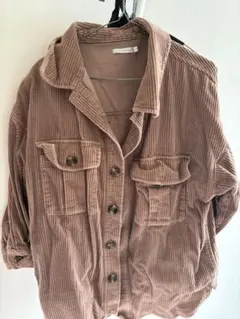 コーデュロイシャツとストライプショートパンツセット