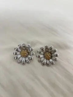 花形シルバーゴールドイヤリング