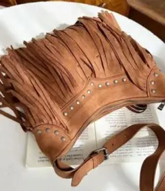 【新品未使用】moment+ フリンジ　バッグ