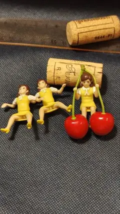 コップのフチ子3人セット　ガチャガチャ3点セット　チェリーフチ子さくらんぼ