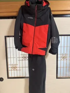 DESCENTE スキーウェア 子ども用 Sサイズ 赤黒