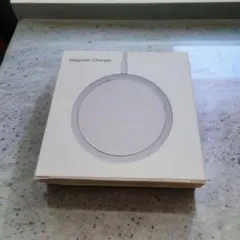 MagSafe充電器 15W　ワイヤレス充電がさらに簡単に