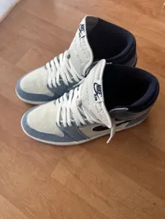 Nike Air Jordan 1 ハイカットスニーカー