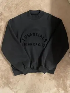 ESSENTIALS スウェット