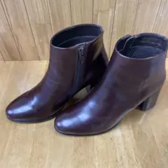 Item thumbnail for item e0e48249-3ef2-4506-bb2d-fc1afcbb611d