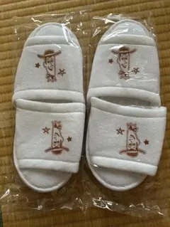 ディズニー ウッディ スリッパ ホワイト