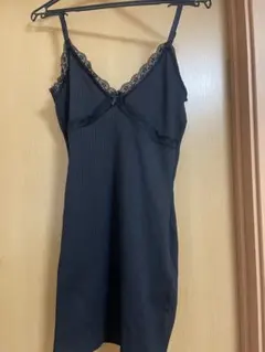 H&M ニットキャミソール