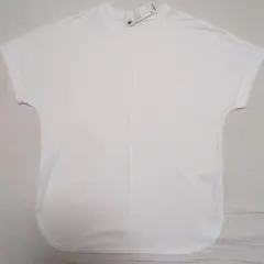 GU オーバーサイズTシャツ