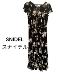 SNIDEL スナイデル フラワープリント ワンピース ブラック