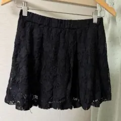 Forever 21 黒レース フレアミニスカート Sのサムネイル