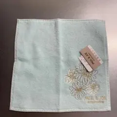 【新品未使用】PAUL & JOE 花柄タオルハンカチ