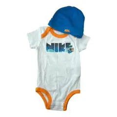 NIKEロンパース&帽子セット 0-6ヶ月