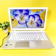 断トツお買い得ⅰ3＆新品SSD256GB✨ノートパソコンカメラ付き✨ブルーレイ