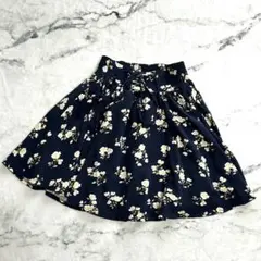ハニーズ コルザ ミニスカート フレア 花柄 ウエストゴム リボン レースアップのサムネイル