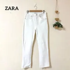 ZARA ザラ ホワイトデニムパンツ フレア/ブーツカット カットオフ加工