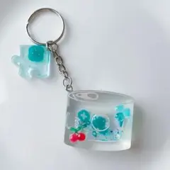 クローバーの缶詰キーホルダー