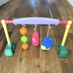 【最終値下げ】新生児から遊べるベビージム　People