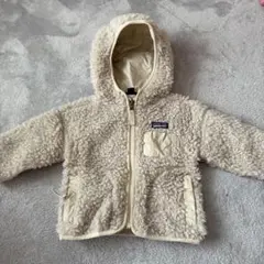 キッズ　patagonia フリースジャケット クリーム色