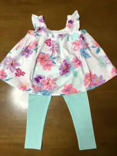 キッズ　アウターとパンツのセット