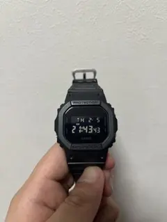 CASIO G-SHOCK DW-5600BB 保護フィルムあり