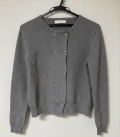 ダブルボタンニットカーディガン　グレー