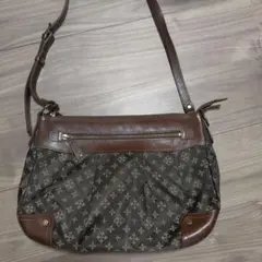 russet 斜め掛け可　ラシット　ショルダーバッグ　ナイロン　レザー