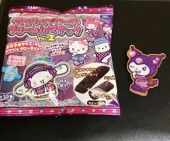 サンリオ　クリームinスナック アクリルブローチ　クロミ