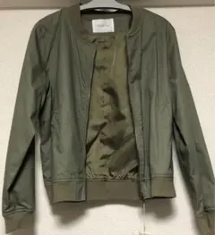 オリーブ ボンバージャケット