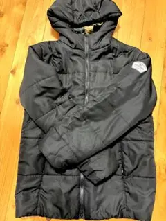 ブラック ダウンジャケット