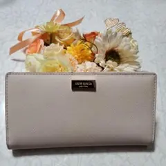 Kate Spade ベージュ 長財布