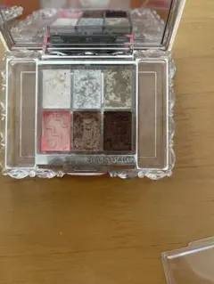 JILL STUART アイシャドウパレット