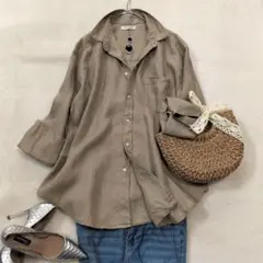 【美品】Mila Owenレギュラーカラー長袖フレンチリネンブラウスのサムネイル