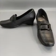 ビューフォート バックル レザー ウェッジソールパンプス 23.0cm