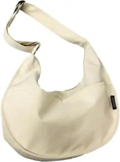 ボディバッグ　斜め掛け ベージュ　A4サイズ収納可能！ ユニセックス