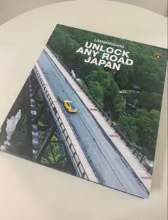 ランボルギーニ ウルス 写真集 非売品のサムネイル